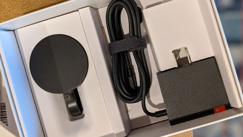 Google Stadia - Chromecast Ultra in package with power adapter